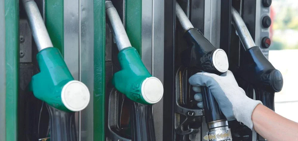 Surtidores en una gasolinera.